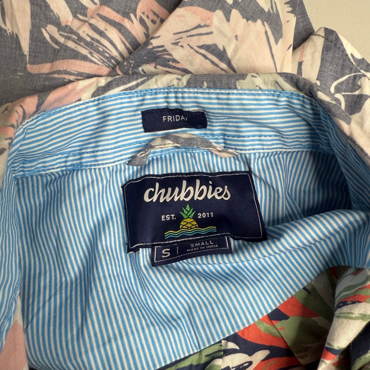 Chubbies Floral Button Up Friday Shirt Size S