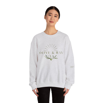 Olive & Ray Unisex Heavy Blend™ Crewneck Sweatshirt - Cozy and Versatile Fashion