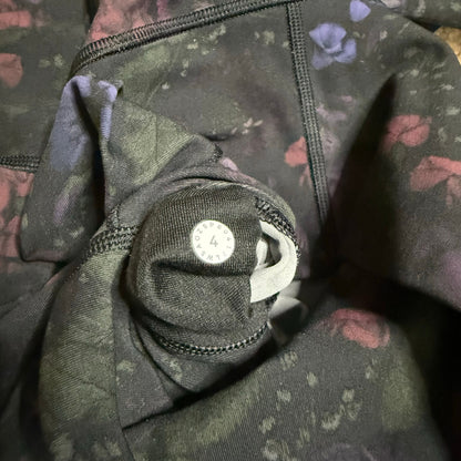 Lululemon Frozen Flourish Wunder Under 28” Size 4