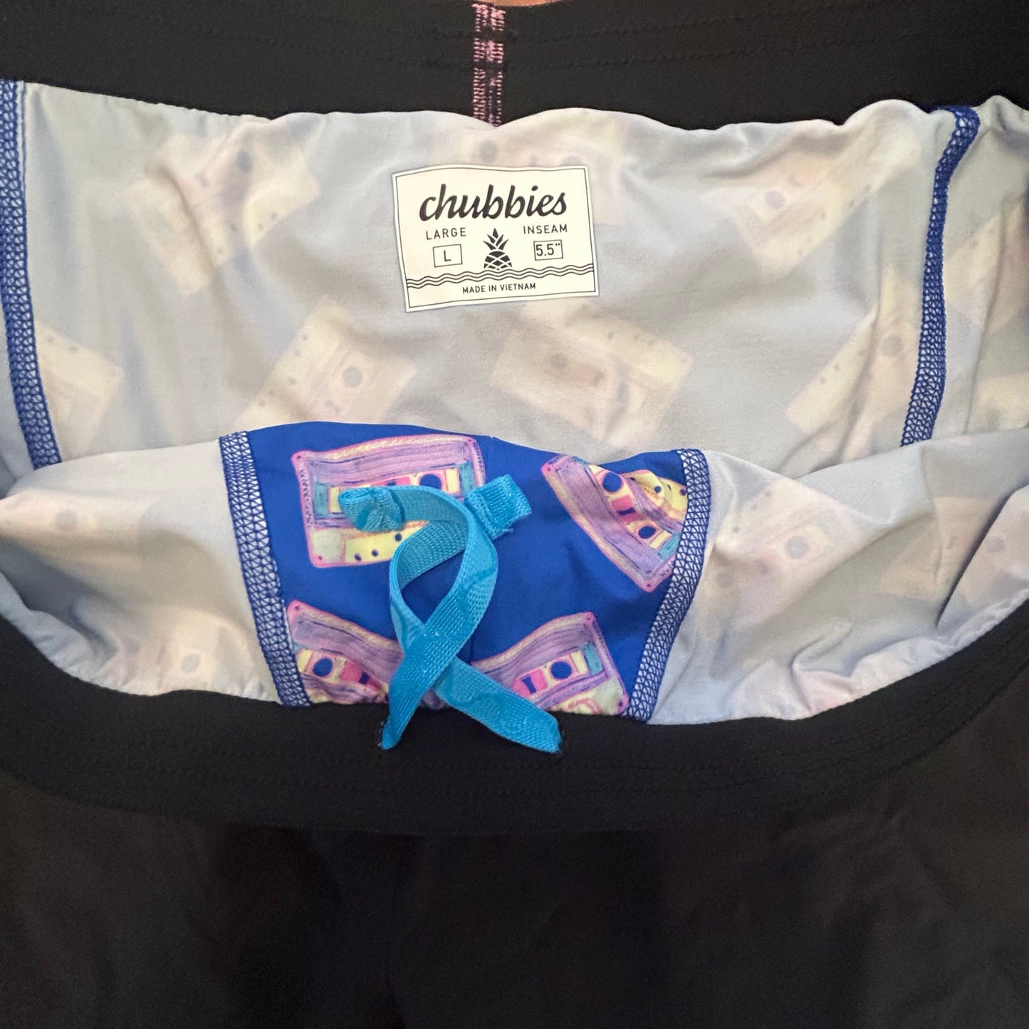 Chubbies Cassette Tape Ultimate Performance Shorts Size L