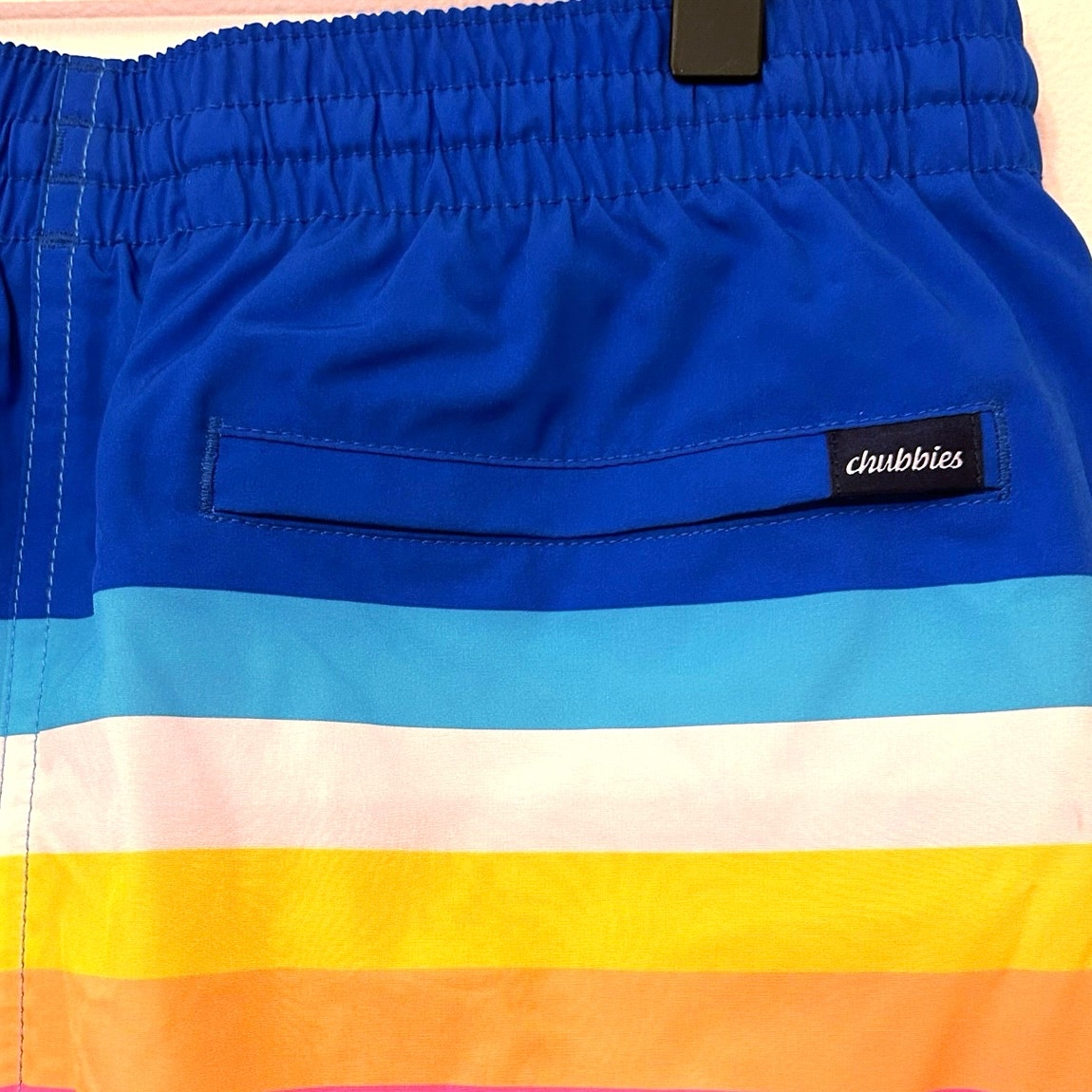 Chubbies The Newports 5.5” Classic Swim Trunk Blue Stripe Size L