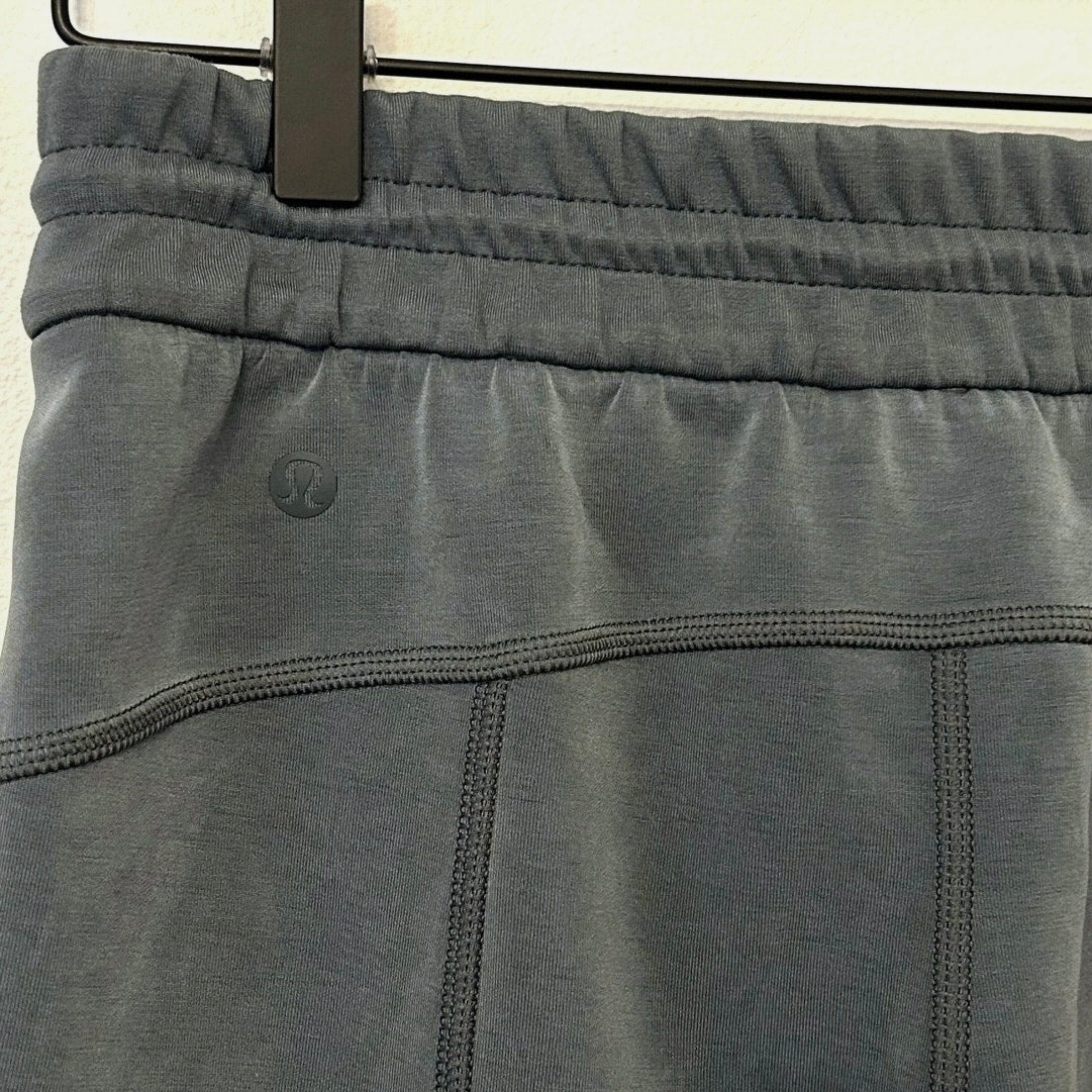 Lululemon Softstreme High-Rise Straight-Leg Cropped Pant Size 4