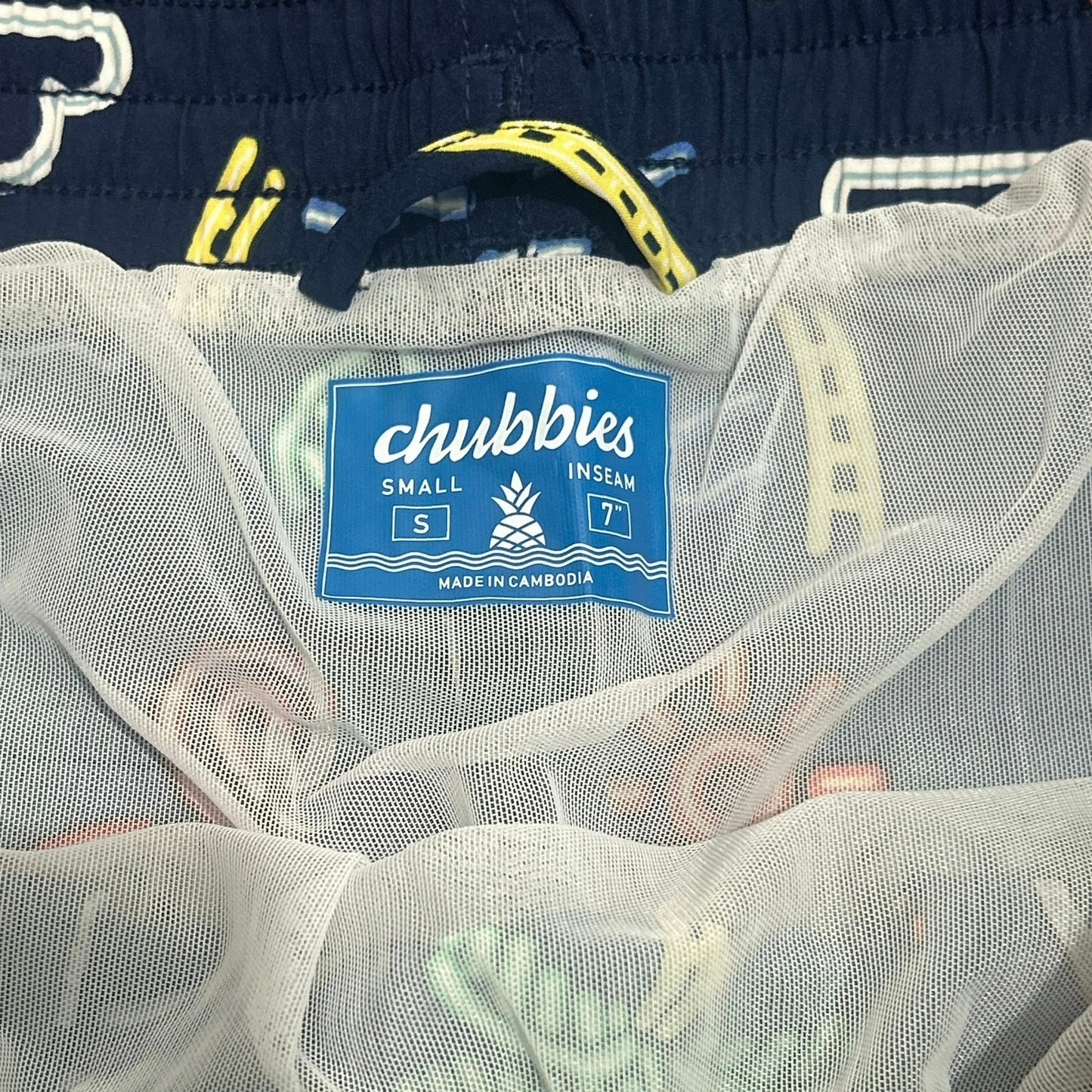 Chubbies The Neon Lights 7” Classic Swim Trunk Size Small